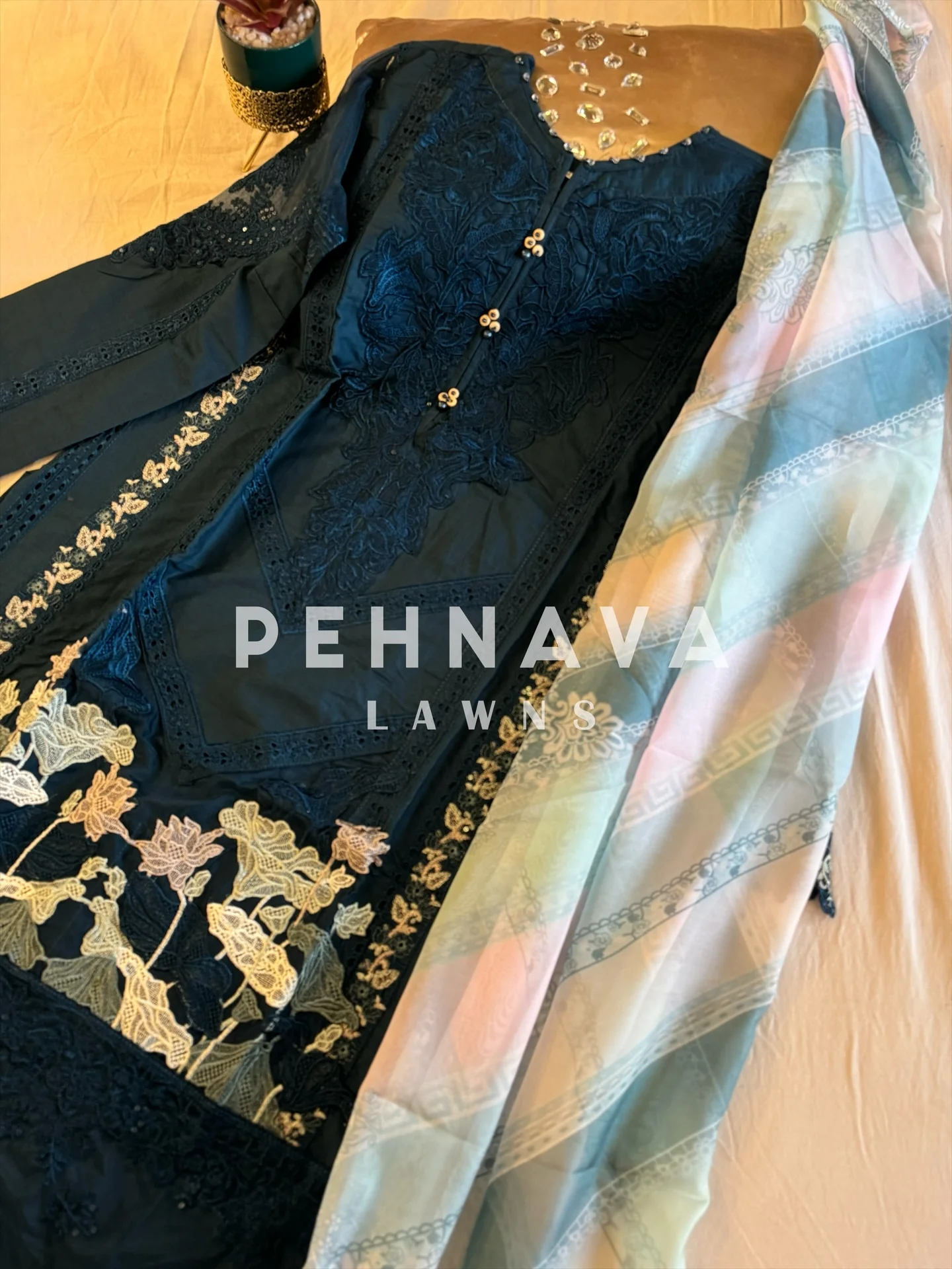 Paki embroidered suit -cs - Image 25